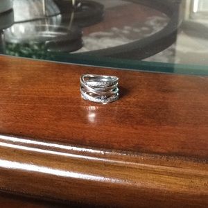 Pandora criss cross ring